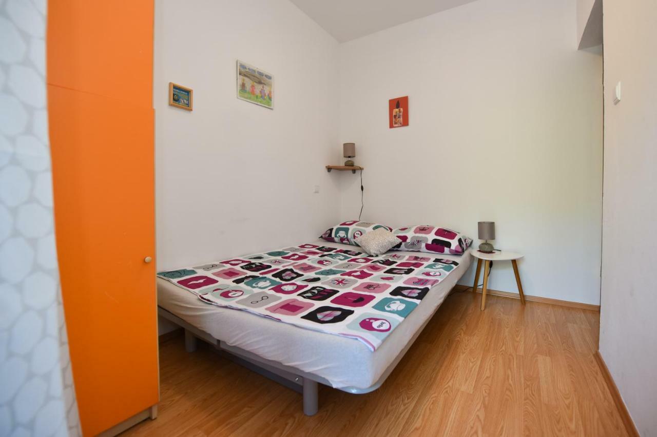 Apartments Enya Novalja Luaran gambar
